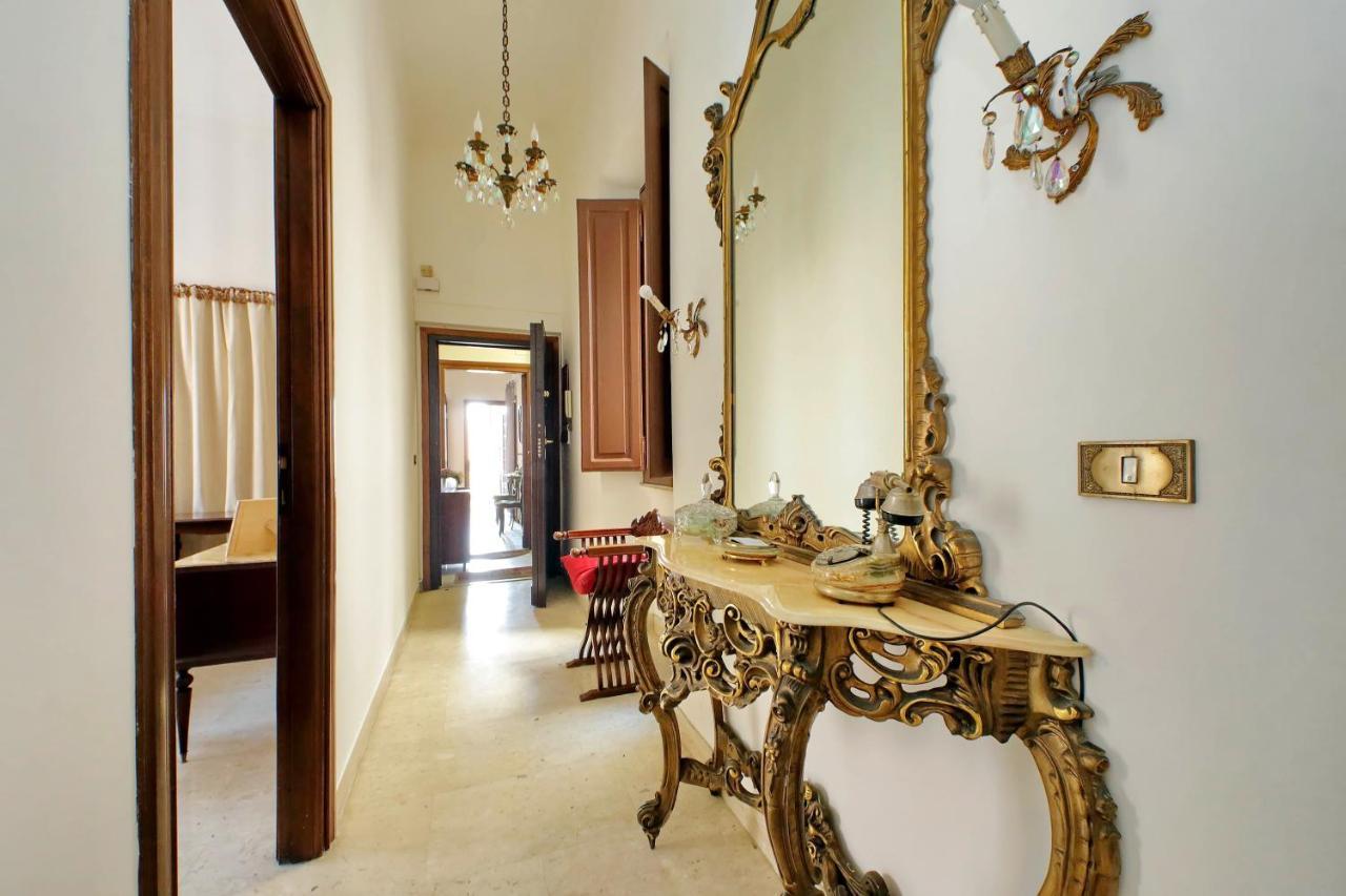ローマLuxury Domus Amadoraアパートメント エクステリア 写真
